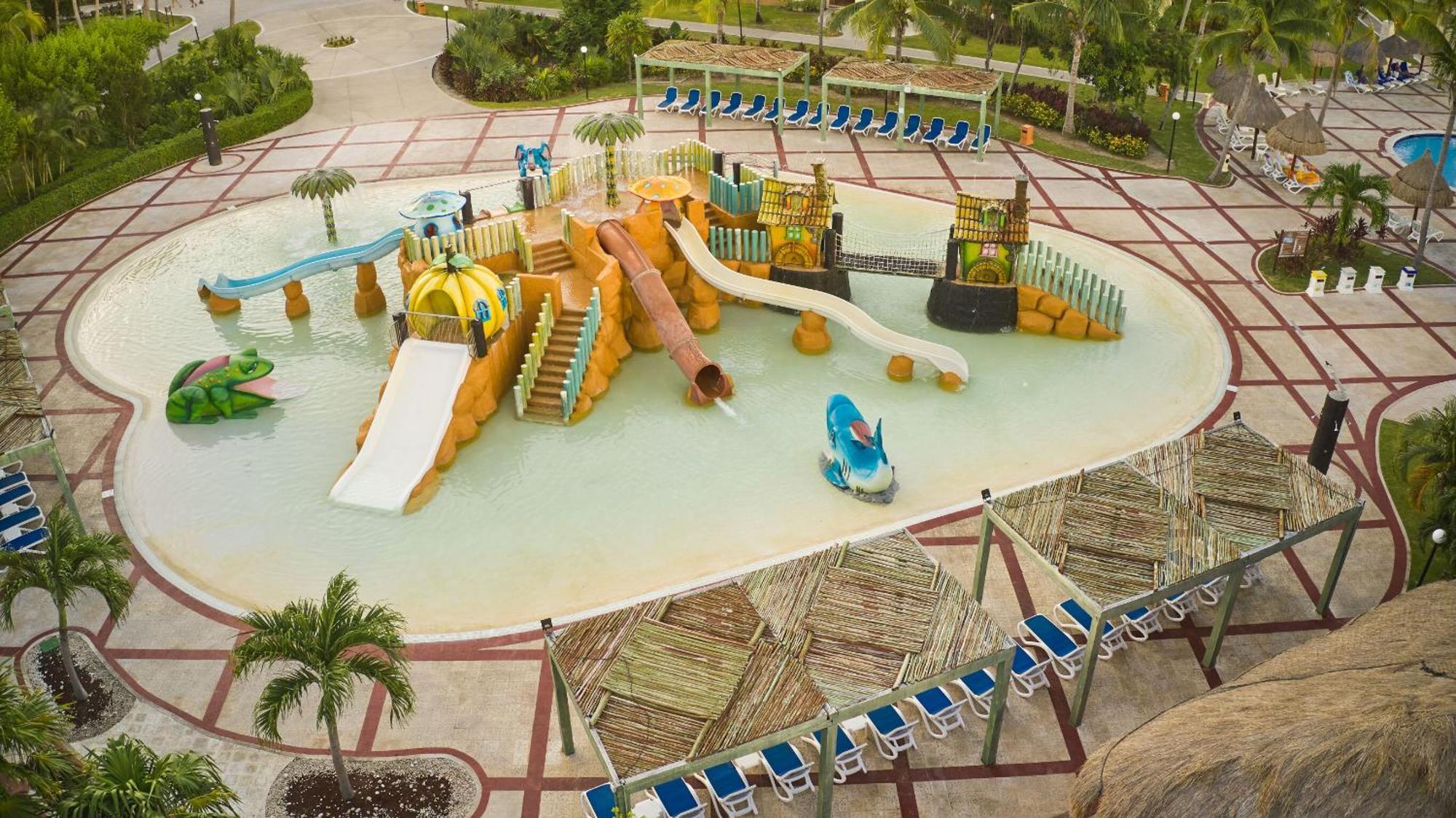 Отель Bahia Principe Grand Coba Акумаль Экстерьер фото